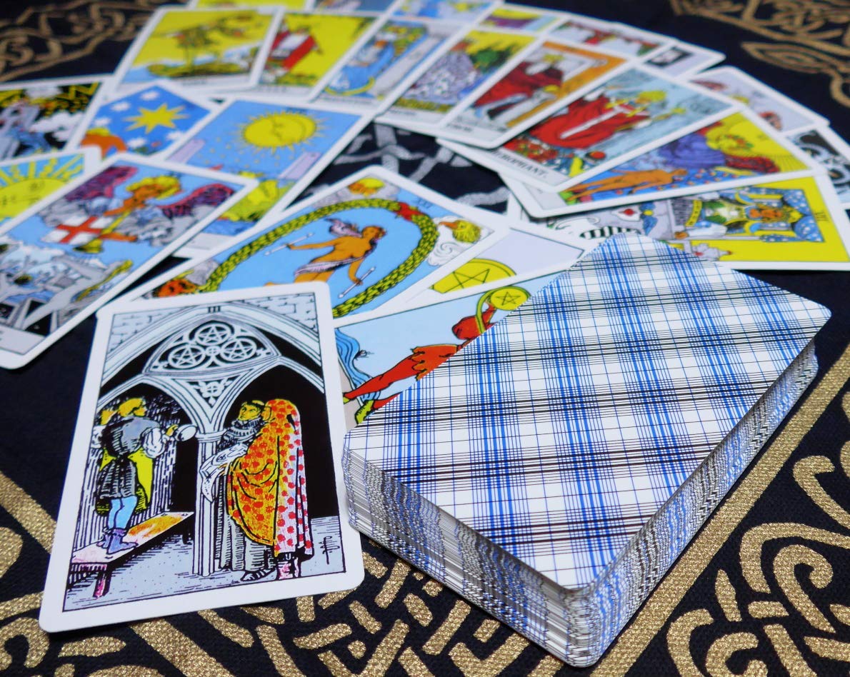 Amazon.co.jp: The Rider Tarot Deck （ ライダー タロット デッキ